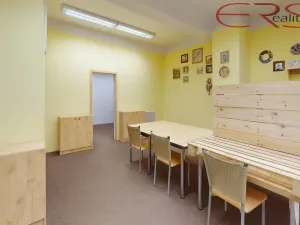 Pronájem obchodního prostoru, Jablonec nad Nisou, Antonína Chvojky, 42 m2