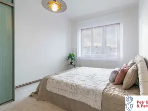 Pronájem bytu 3+1, Rakovník, Husovo náměstí, 95 m2