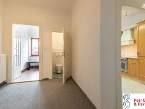 Pronájem bytu 3+1, Rakovník, Husovo náměstí, 95 m2