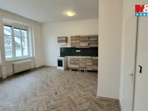 Pronájem bytu 2+kk, Kladno, T. G. Masaryka, 66 m2