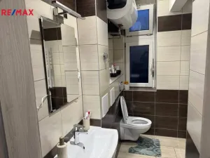 Pronájem bytu 3+kk, Karlovy Vary - Dvory, Chebská, 60 m2