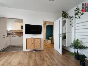 Prodej bytu 2+1, Praha - Letňany, Vratimovská, 47 m2