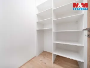 Pronájem bytu 1+kk, Třemošná, Školní, 32 m2