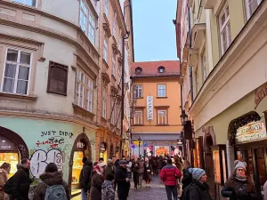Pronájem obchodního prostoru, Praha - Staré Město, Karlova, 24 m2