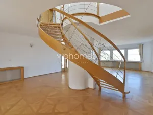Pronájem vily, Praha - Smíchov, Nový Zlíchov, 800 m2