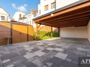 Prodej obchodního prostoru, Uherský Brod, Masarykovo nám., 275 m2