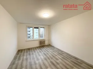 Pronájem bytu 2+1, Jirkov, Studentská, 57 m2