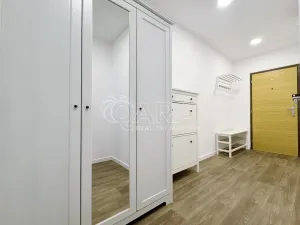 Pronájem bytu 2+kk, Praha, U pramene, 46 m2