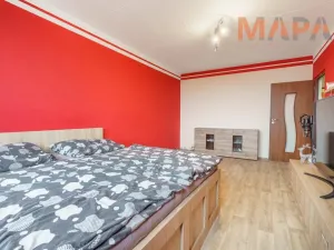 Pronájem bytu 2+1, Klášterec nad Ohří - Miřetice u Klášterce nad Ohří, Pionýrů, 59 m2