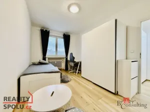 Pronájem bytu 3+1, Zlín, Santražiny, 74 m2