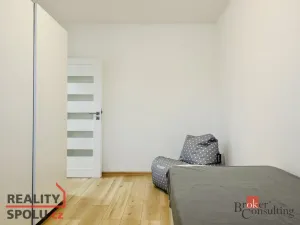 Pronájem bytu 3+1, Zlín, Santražiny, 74 m2