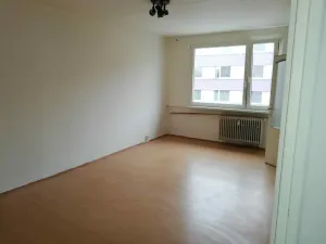 Prodej bytu 2+1, Chomutov, Komenského, 77 m2