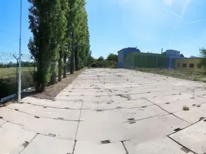 Pronájem komerčního pozemku, Praha - Horní Počernice, 650 m2