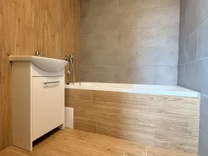 Pronájem bytu 2+1, Chomutov, Kamenná, 61 m2