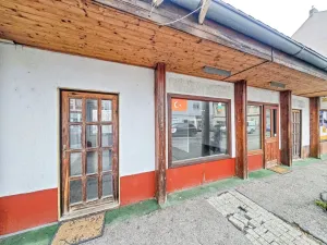 Pronájem obchodního prostoru, Pardubice - Zelené Předměstí, Jana Palacha, 31 m2