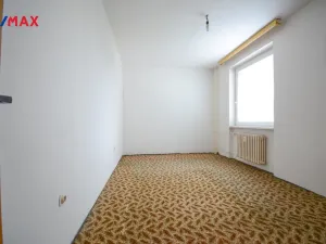 Prodej bytu 3+1, Pardubice - Ohrazenice, Marie Majerové, 74 m2