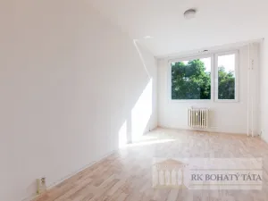 Prodej bytu 3+1, Praha - Černý Most, Trytova, 75 m2