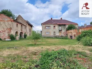 Prodej rodinného domu, Nebužely, 300 m2