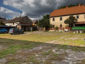 Prodej vícegeneračního domu, Bžany, 240 m2