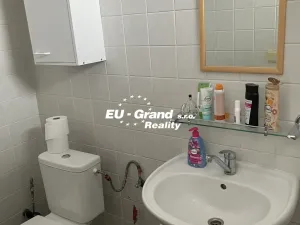 Pronájem obchodního prostoru, Varnsdorf, Kmochova, 450 m2