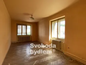 Prodej rodinného domu, Kostelec nad Černými lesy - Kostelec nad Černými Lesy, Pražská, 682 m2