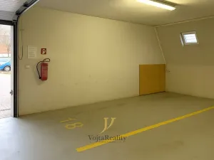 Pronájem garáže, Olomouc, gen. Píky, 12 m2