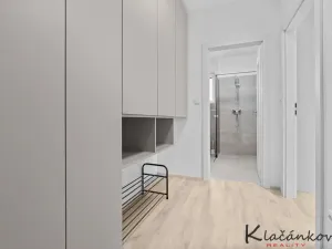Pronájem bytu 1+kk, Zlín - Malenovice, Pod Hradem I, 32 m2