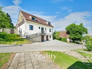 Prodej apartmánu, Perná, 205 m2