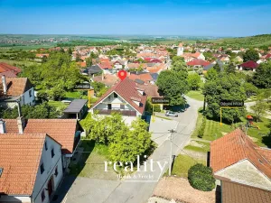 Prodej apartmánu, Perná, 205 m2