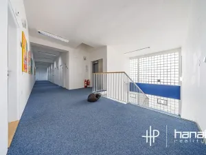 Pronájem kanceláře, Olomouc, Karolíny Světlé, 130 m2