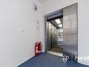 Pronájem kanceláře, Olomouc, Karolíny Světlé, 30 m2