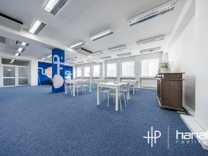 Pronájem kanceláře, Olomouc, Karolíny Světlé, 200 m2