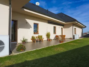 Prodej rodinného domu, Jesenice, Papoušková, 695 m2