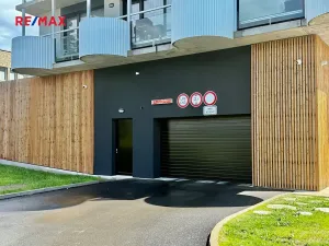 Pronájem bytu 2+kk, Plzeň, U Borského parku, 61 m2