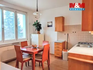 Pronájem bytu 1+1, Ostrov, Kollárova, 34 m2