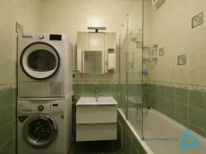 Pronájem bytu 4+1, Nová Paka, P. Bezruče, 87 m2