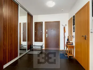 Prodej bytu 6+kk a větší, Průhonice, Uhříněveská, 264 m2