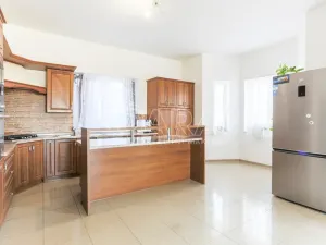 Prodej rodinného domu, Jesenice, Papoušková, 347 m2