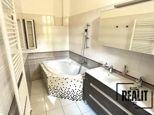 Pronájem bytu 2+1, Praha - Malá Strana, Újezd, 71 m2