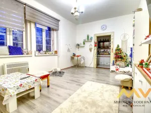 Pronájem bytu 2+1, Hradec Králové, Střelecká, 62 m2