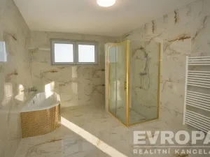 Prodej rodinného domu, Sulice - Hlubočinka, Na Okruhu, 247 m2