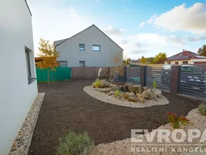 Prodej rodinného domu, Sulice - Hlubočinka, Na Okruhu, 247 m2