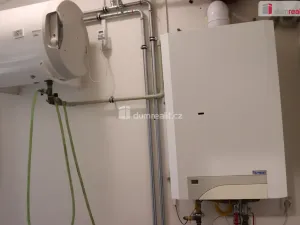 Pronájem kanceláře, Olomouc - Chválkovice, Libušina, 3276 m2