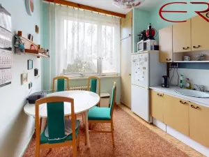 Prodej bytu 3+1, Praha - Hlubočepy, Lamačova, 62 m2