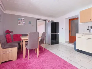 Prodej zemědělské usedlosti, Úštěk - Rochov, 400 m2