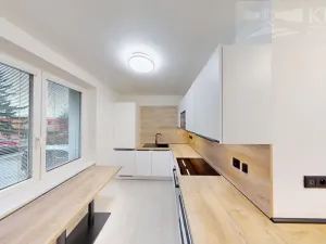 Pronájem bytu 2+1, Praha, Vrútecká, 53 m2