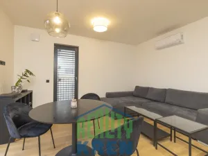 Pronájem bytu 2+kk, Praha - Suchdol, Kamýcká, 44 m2