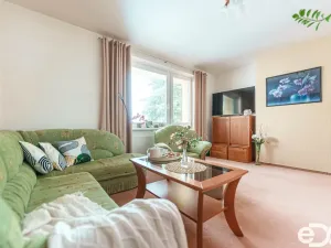 Prodej bytu 3+1, Sezemice, Smetanova, 79 m2