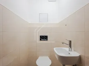 Pronájem bytu 2+kk, Praha - Krč, V Štíhlách, 63 m2