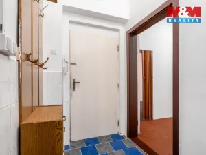 Prodej bytu 3+1, Trmice - Koštov, 67 m2